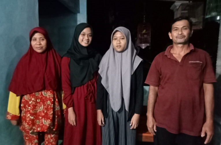Kisah Sukamdi, Buruh yang Dua Putrinya Kuliah Gratis di Universitas Negeri Yogyakarta