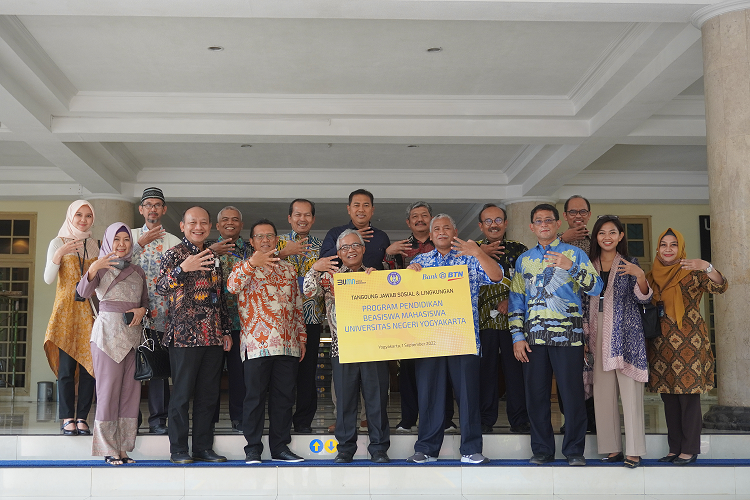 Bank BTN Beri Bantuan Beasiswa Pada Universitas Negeri Yogyakarta