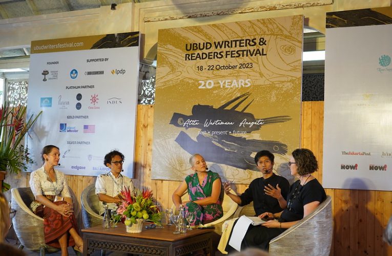 Duta Besar Penny Williams Rayakan Ubud Writers and Readers Festival 2023