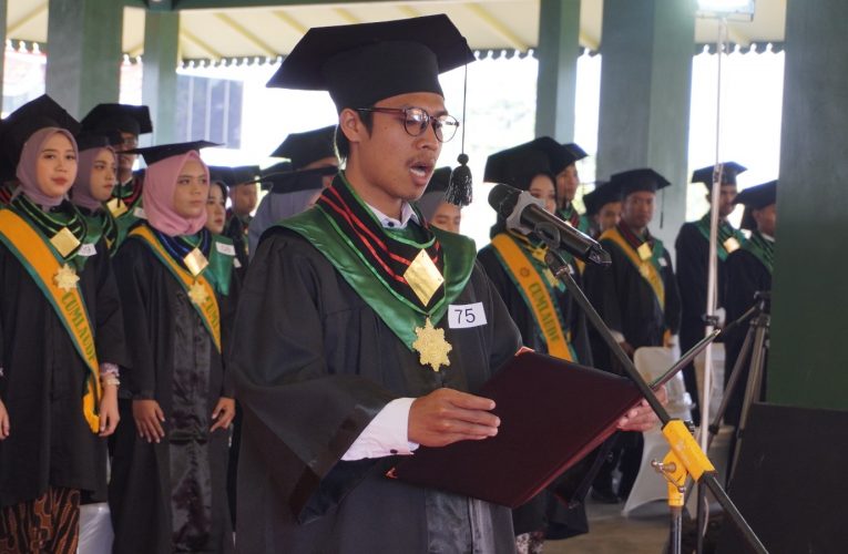 Lulusan Universitas Widya Mataram Harus Jadi Job Creator, Bukan Job Seeker