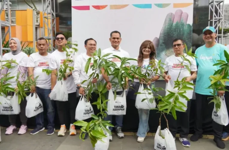 Dukung Kelestarian Lingkungan, Jasa Marga Partisipasi pada Gerakan Penanaman 100.000 Bibit Pohon